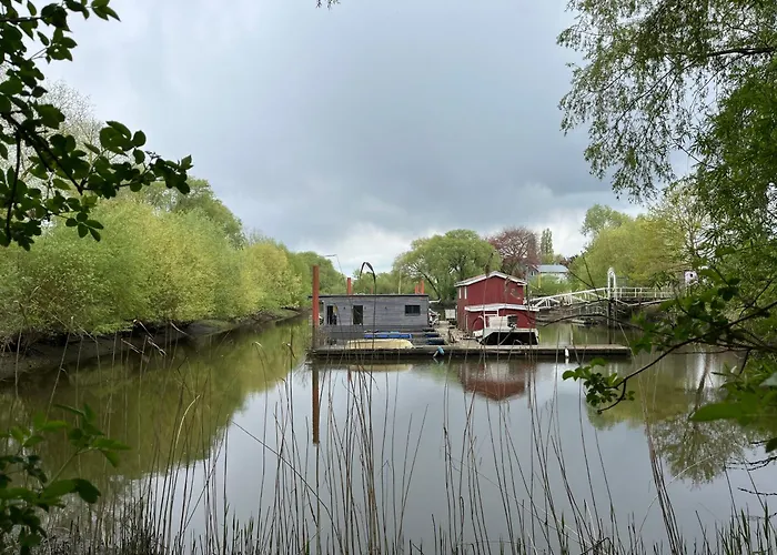 Hausboot Stoeckte 度假居