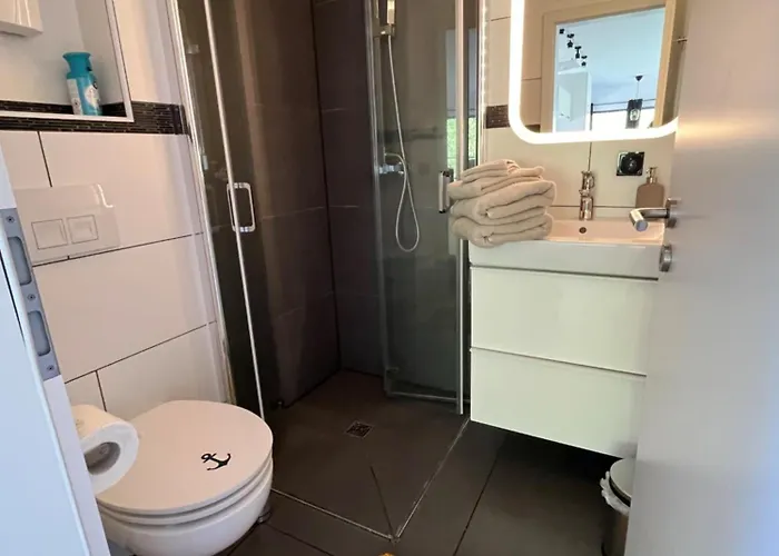 度假居 Hausboot Stoeckte *