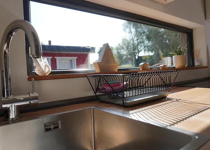 Hausboot Stoeckte 度假居