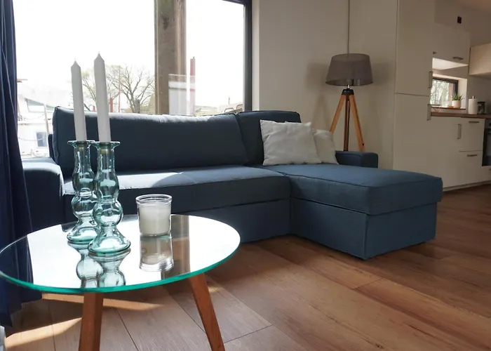 度假居 Hausboot Stoeckte 温森