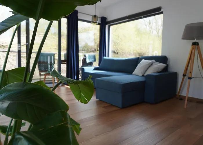 度假居 Hausboot Stoeckte 温森